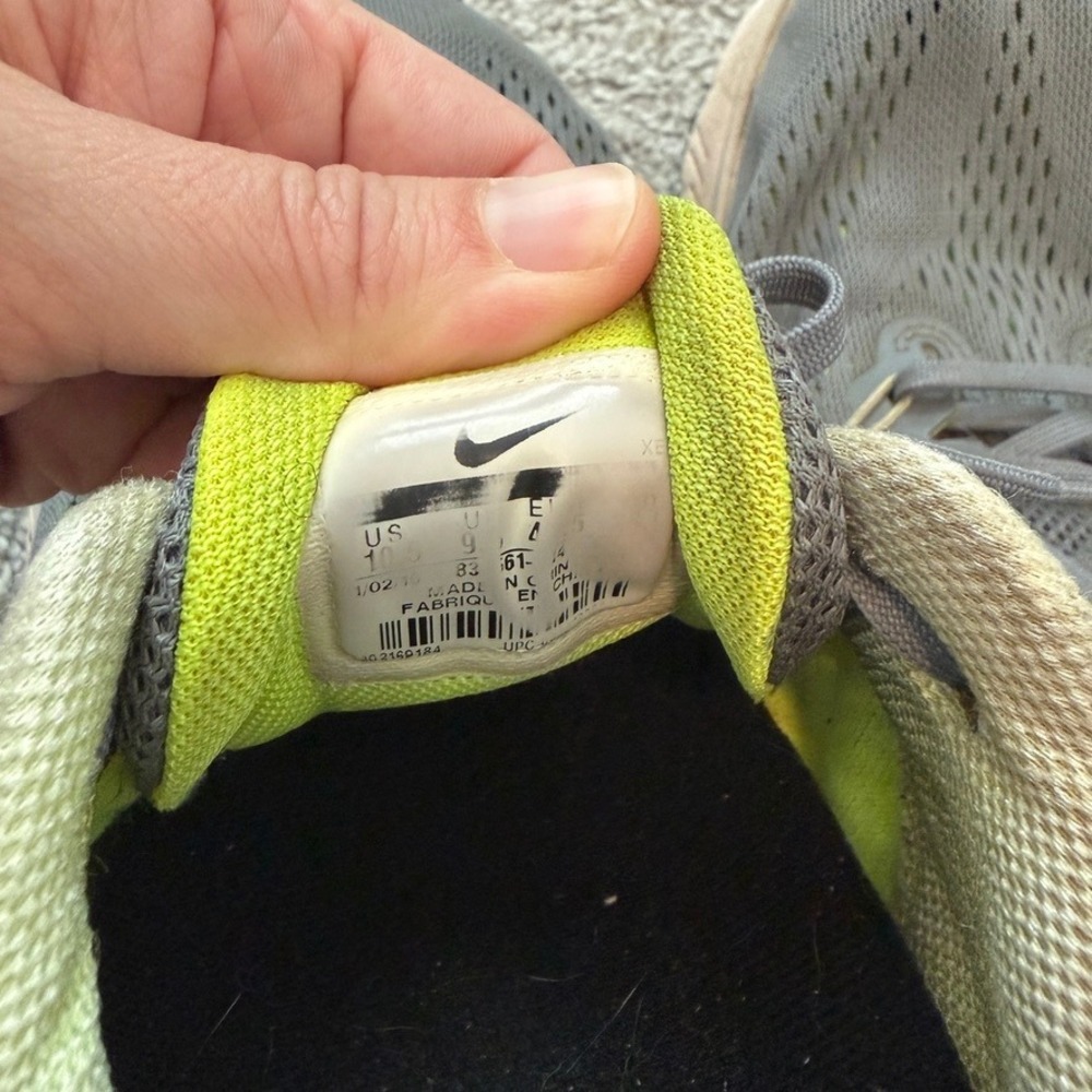 Nike Zoom Winflo 3 Mens Running Shoes Dark Grey Volt 831561-004 Size 10.5 - Picture 5 of 12